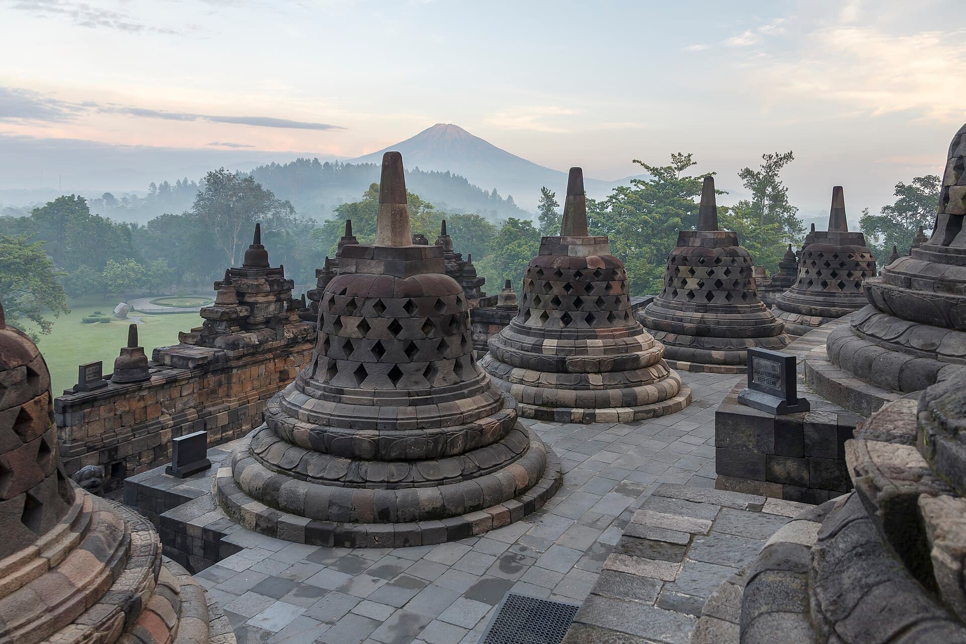 Borobudur