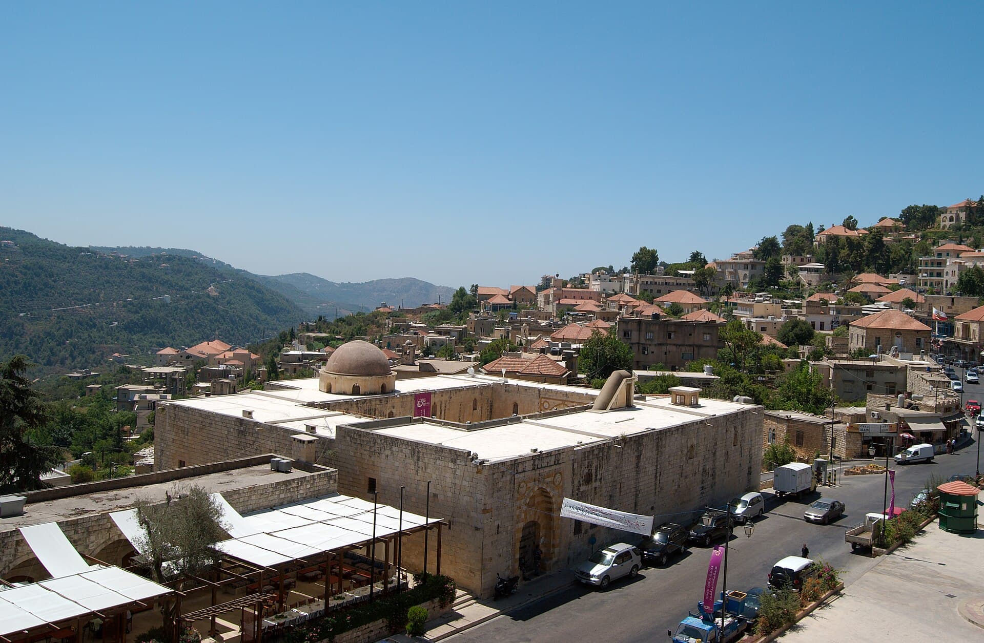 Deir el Qamar