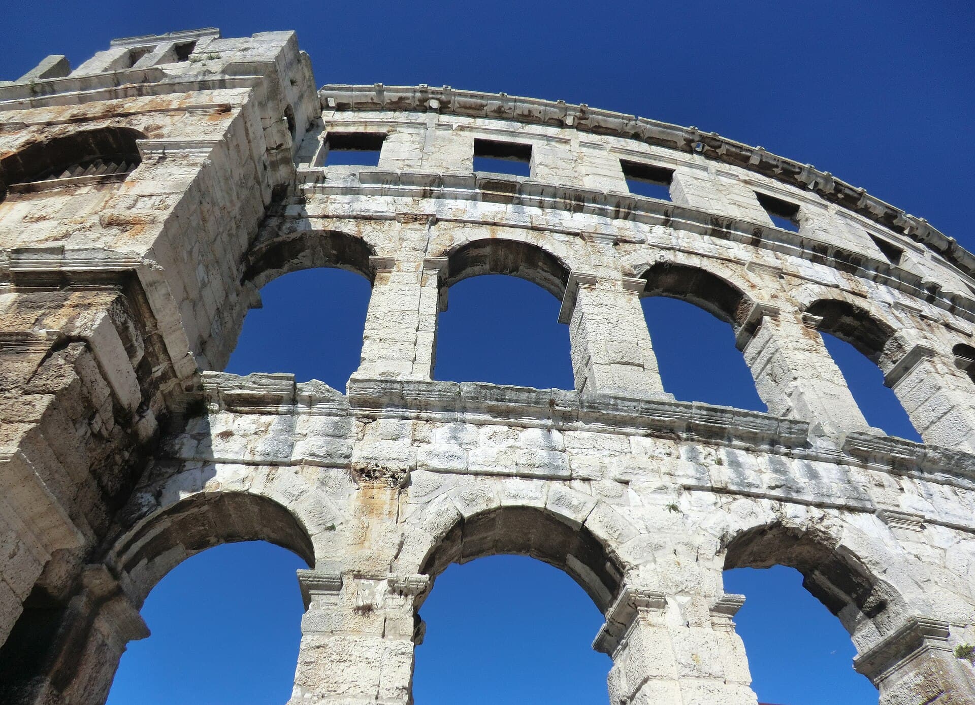 Pula